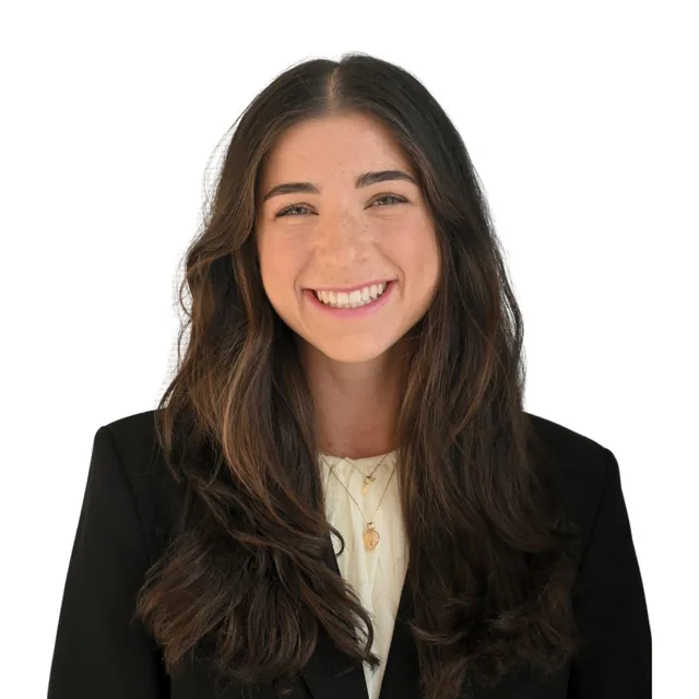 Kelly, Credit Analyst at Loan Rover